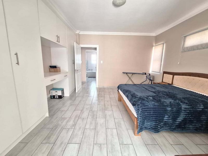 2 Bedroom Property for Sale in Mossel Bay Western Cape